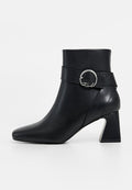 KARL LAGERFELD BEATA
