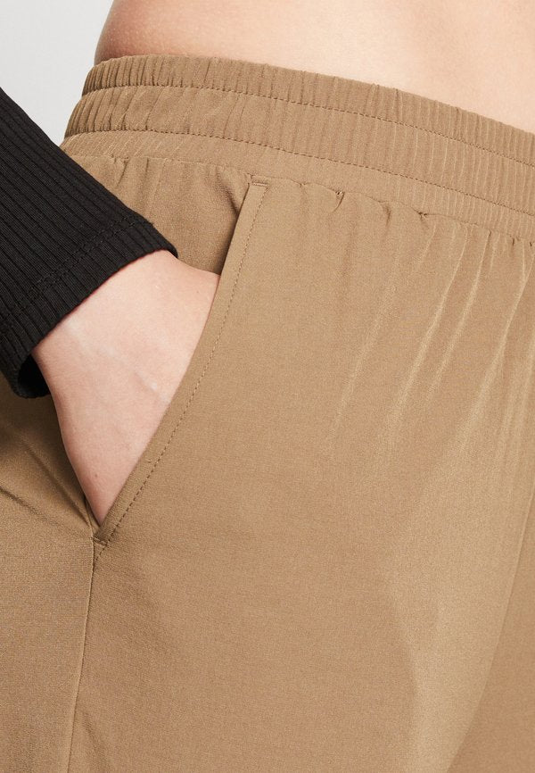 Noisy May NMKIRBY STRING PANTS