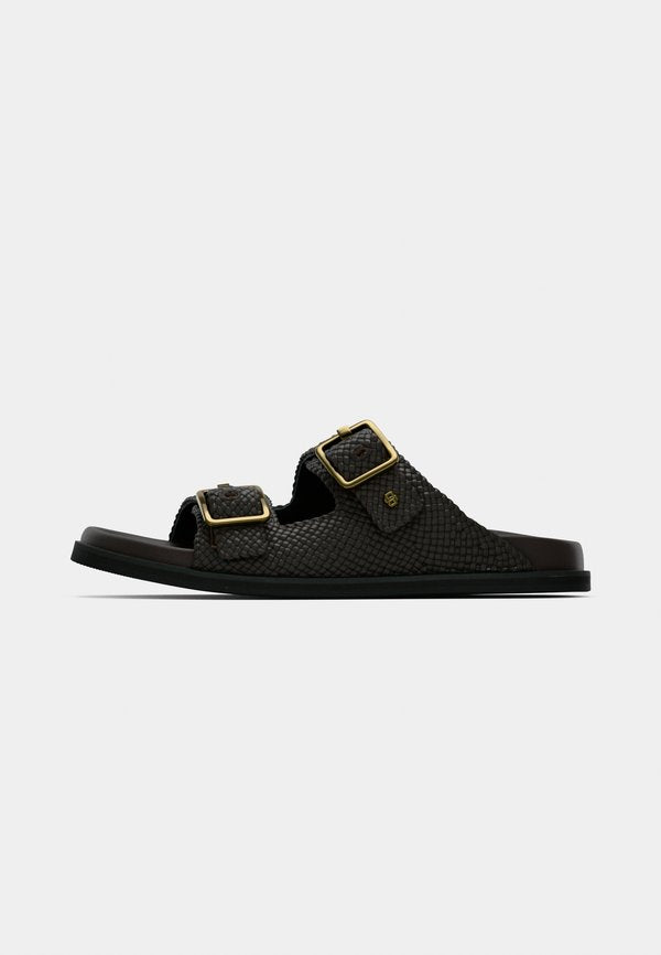 BOSS FREYAH SLIDE