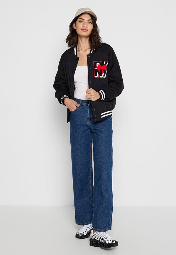 DKNY