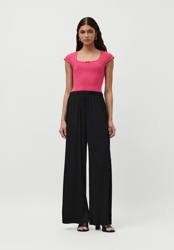LeGer by Lena Gercke ASYA