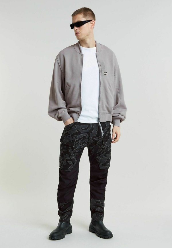 G-STAR TAPERED