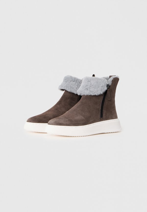 Scholl BROOKLYN