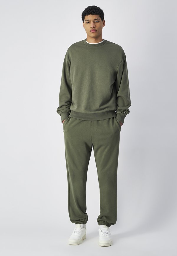 Champion CREWNECK FUTURE
