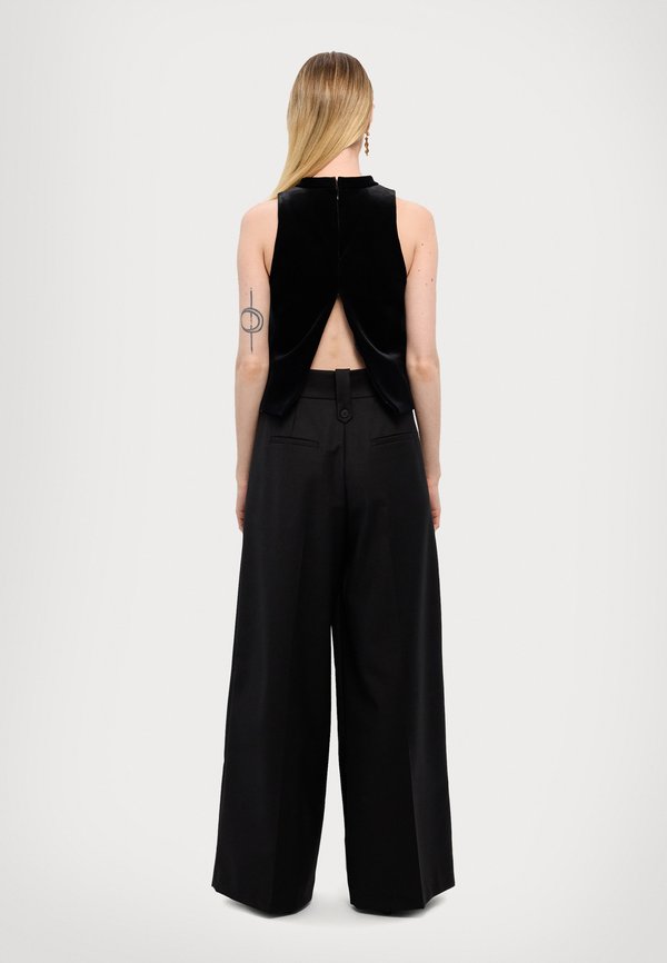 Emporio Armani TOP