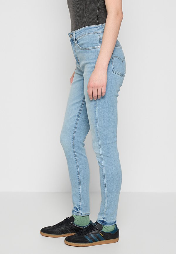 Levi's® 721 HIGH RISE SKINNY