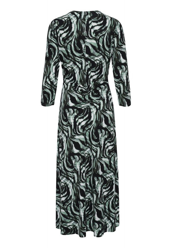 Soaked in Luxury HANADI PRINTED V-NECK
