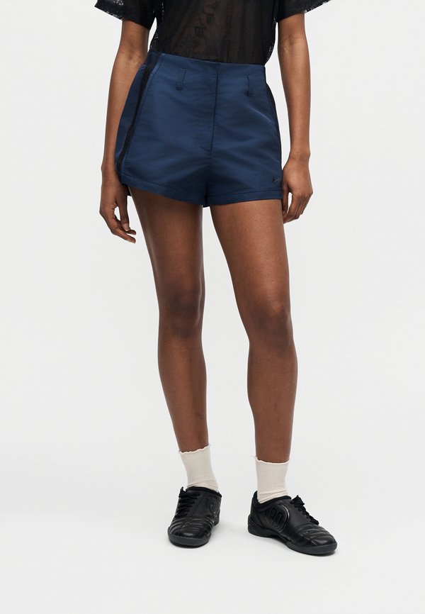 Nike Sportswear