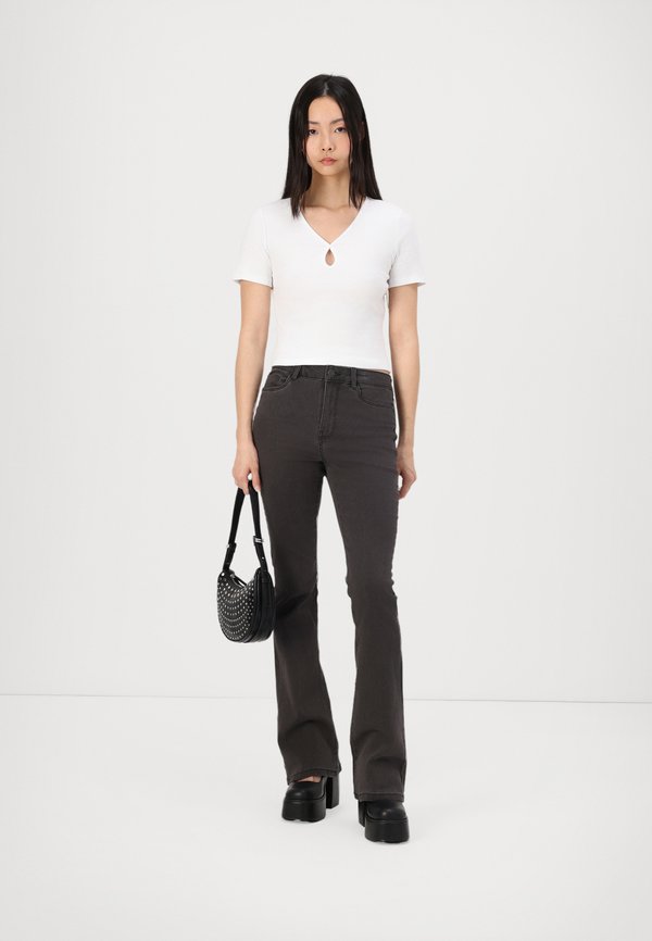 Noisy May NMMAYA O NECK CUTOUT