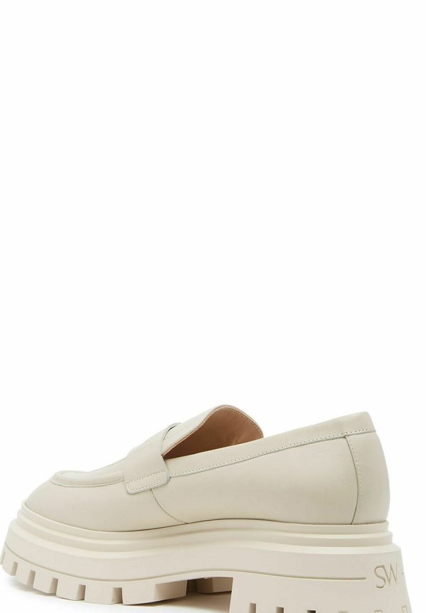 Stuart Weitzman BEDFORD LOAFER