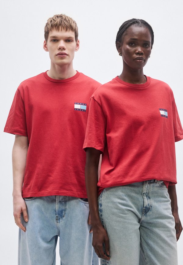 Tommy Jeans 90S MULTI BACK LOGO T-SHIRT