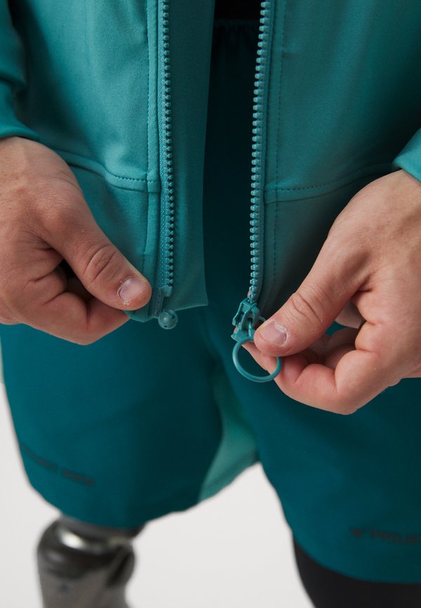 Pier One Sport by Zalando TRICOT TRACK JACKET ADAPTIVEPS ADAPT