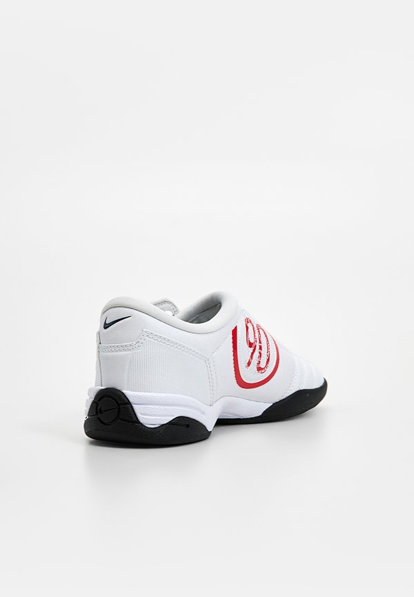 Nike Sportswear TOTAL 90