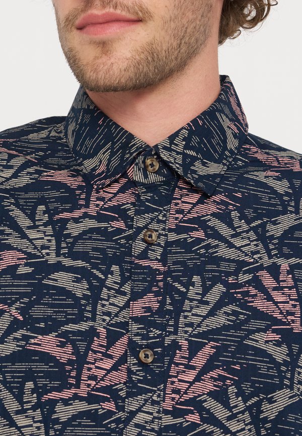TOM TAILOR