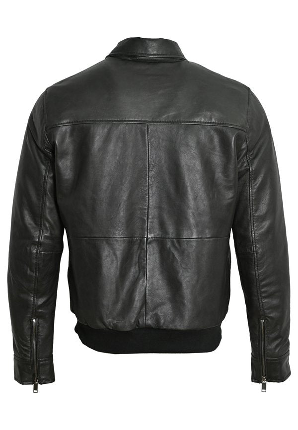 Lee Cooper
