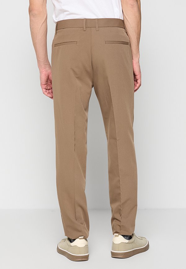 Lindbergh RELAXED FIT