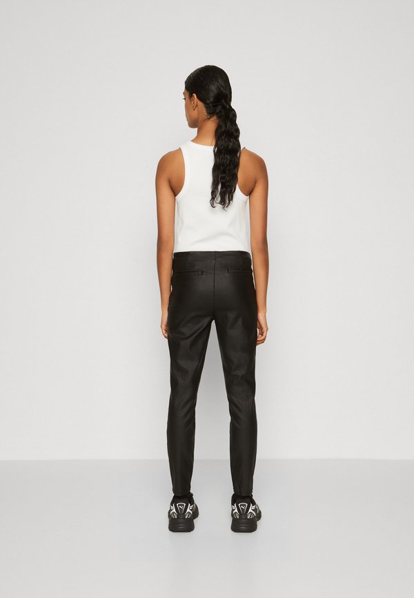 Vero Moda Petite VMRONDA SLIM