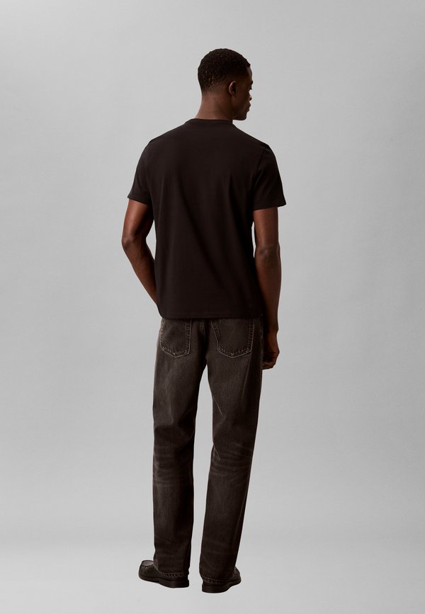 Calvin Klein GRAPHIC