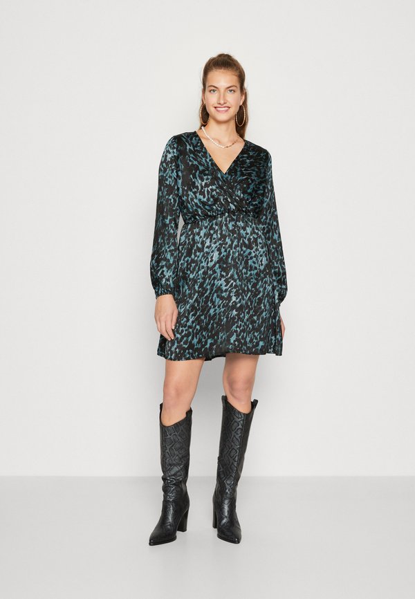 Vero Moda VMGILLEA SHORT WRAP DRESS