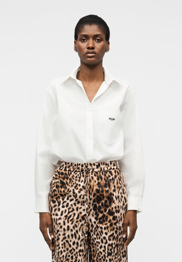 MOSCHINO JEANS