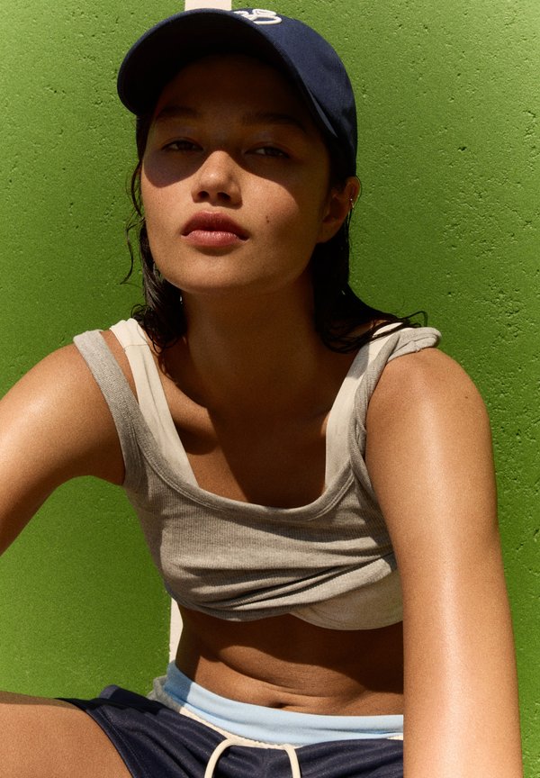 Bershka CAP - Cap - royal blue