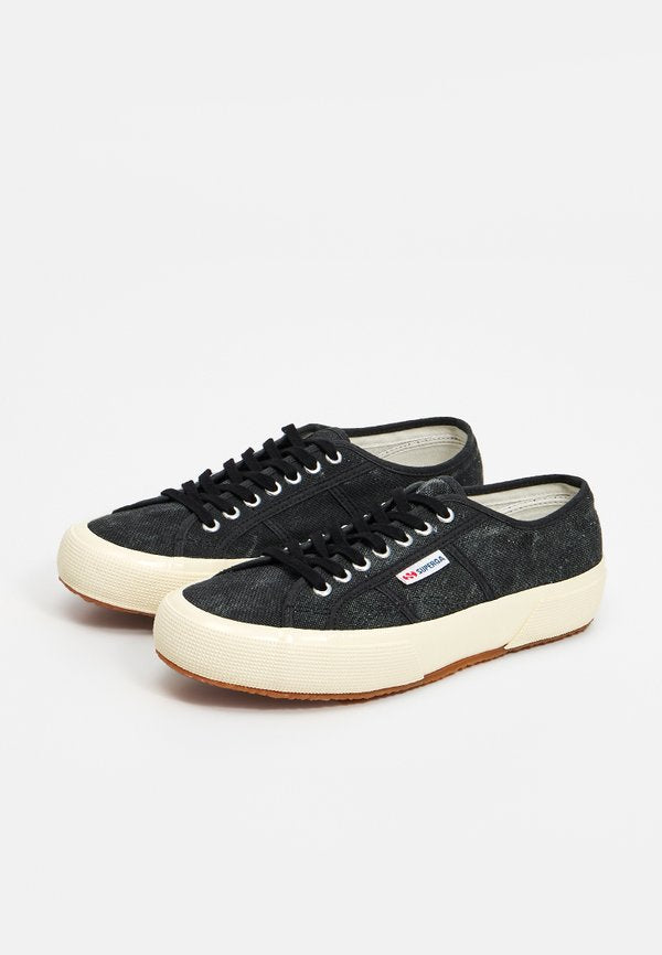 Superga