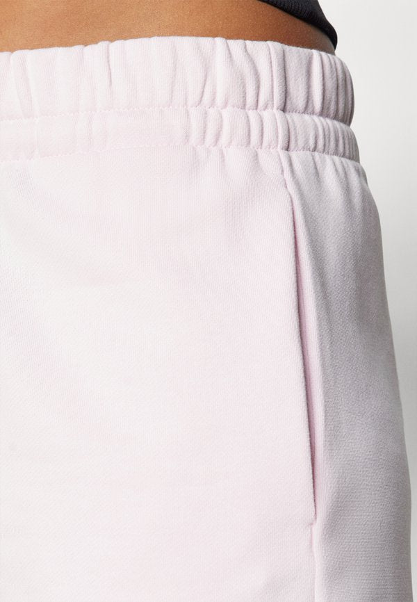 adidas Sportswear ESSENTIALS LINEAR SHORTS