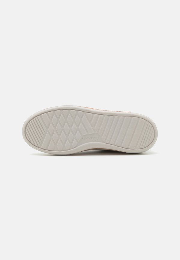 Clarks HOLLYHOCK WALK