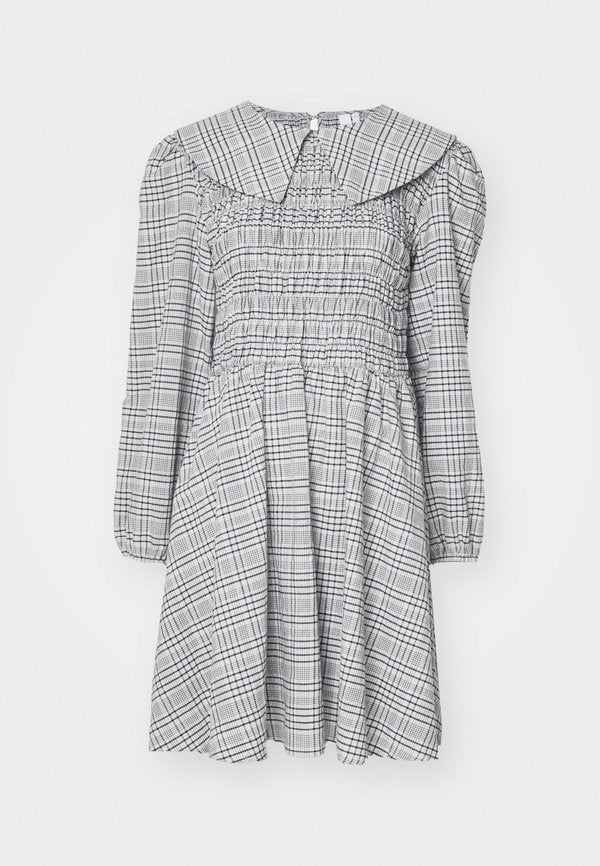 YAS ROMA DRESS