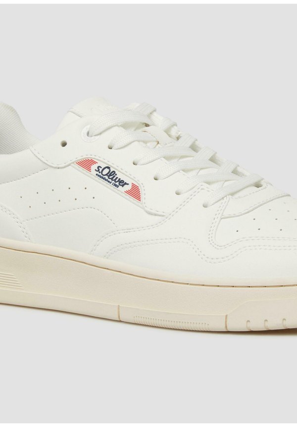 s.Oliver SNEAKERS