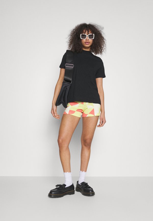 Noisy May Tall SHORTS