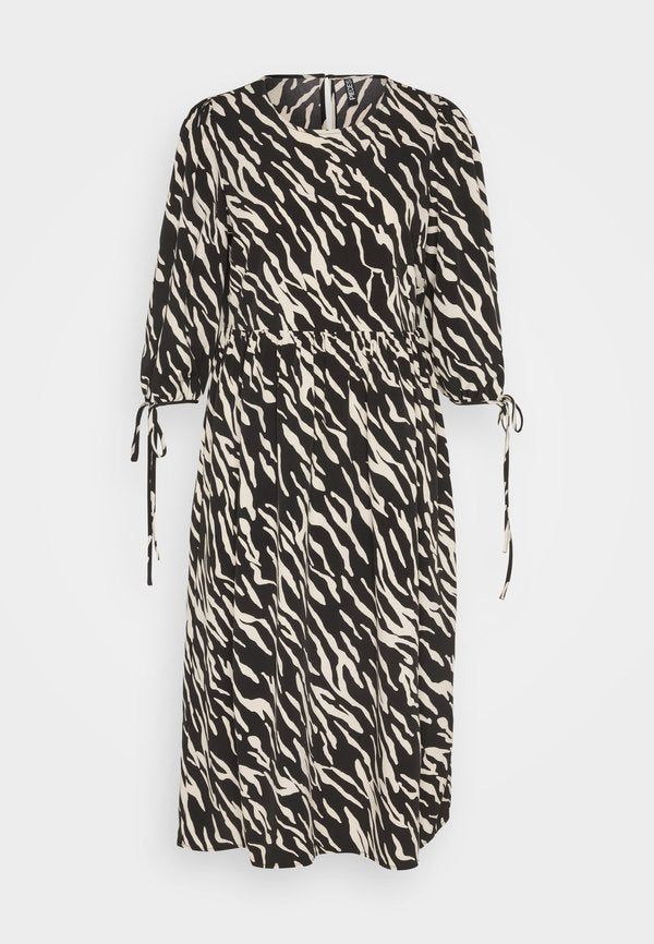 Pieces PCMEGAN 3/4 MIDI DRESS