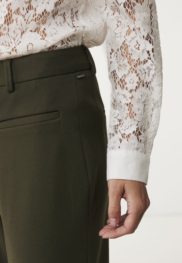 Mexx WITH FRONT POCKETS