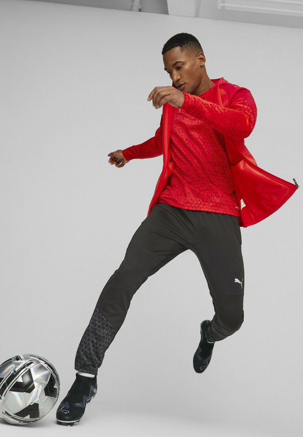 Puma TEAMCUP FUSSBALL
