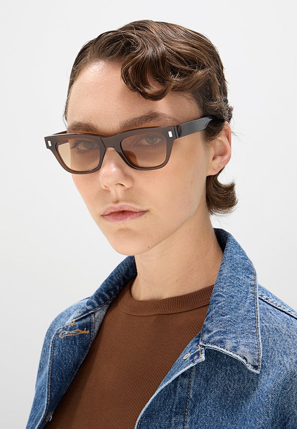 MONOKEL EYEWEAR AKI