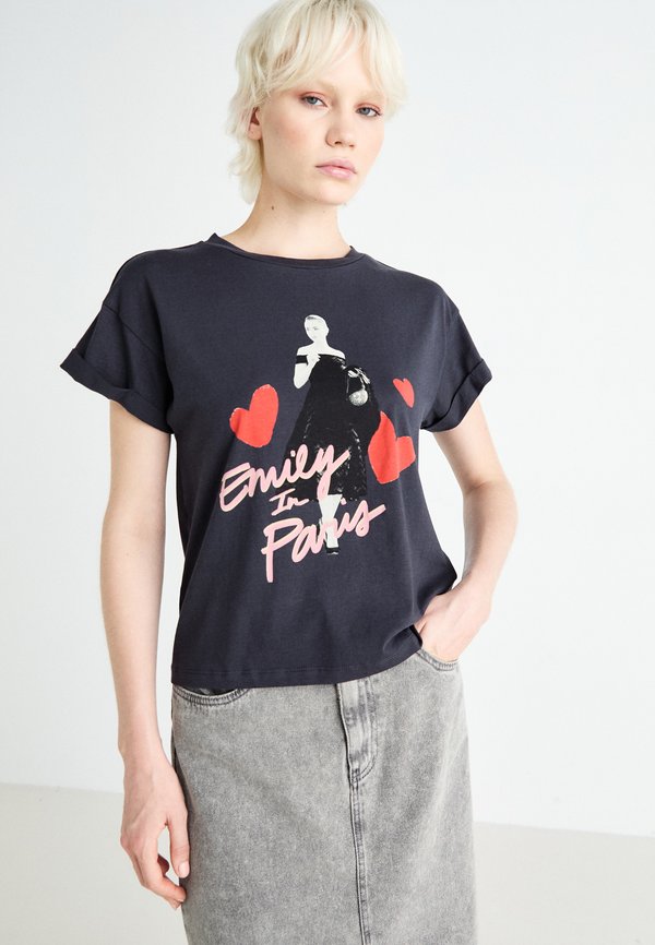 Noisy May NMGABY EMILY PARIS