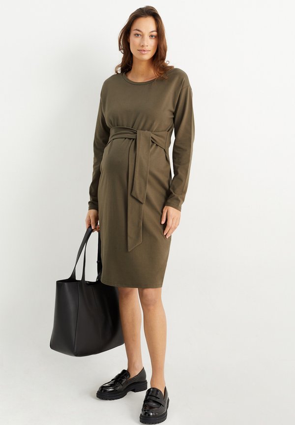 C&A MATERNITY