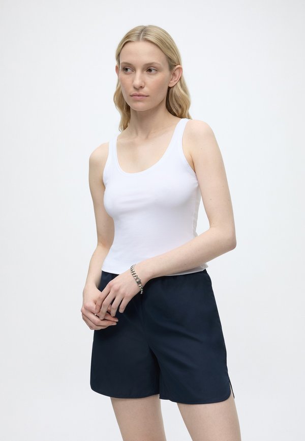 ANDIATA NICKY SHORT