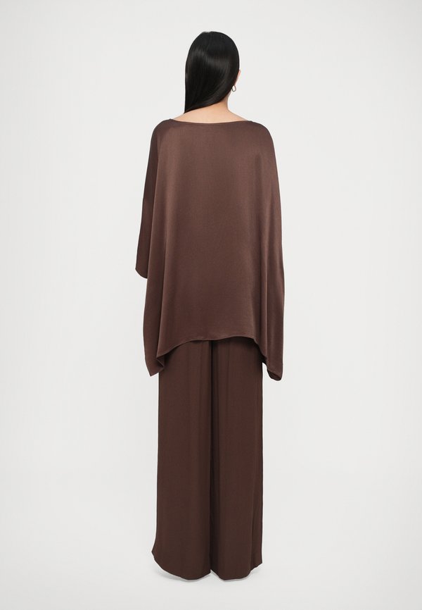 Diane von Furstenberg DIANE