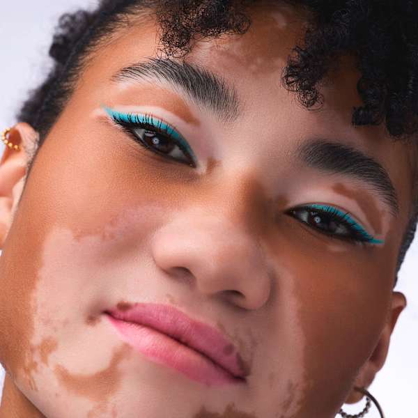Eyeliner 20H Ultra Precision Waterproof 090 Ocean Eyes CATRICE
