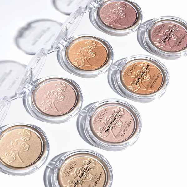 Highlighter More Than Glow 020 Supreme Rose Beam CATRICE