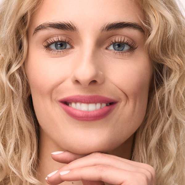 Lippenstift Blur-Real Matte 010 Blur Me Baby CATRICE