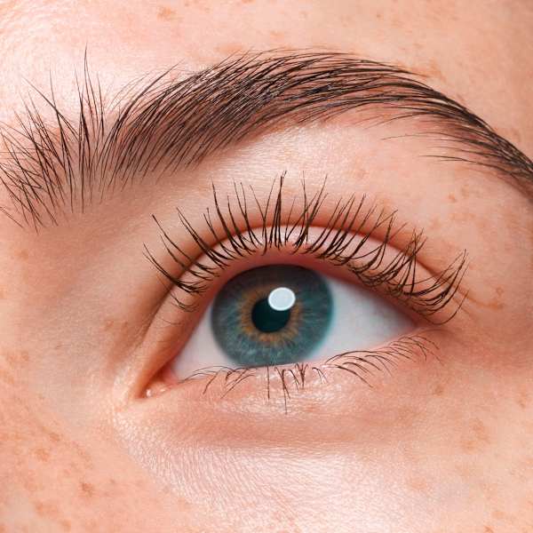 Mascara Glam & Doll Volume Brown Waterproof CATRICE