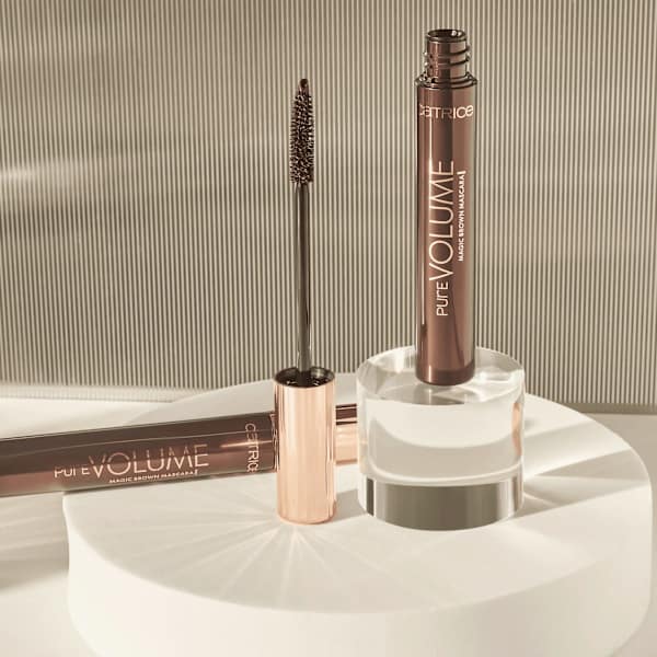 Mascara Pure Volume Magic Brown 010 Burgundy Brown CATRICE