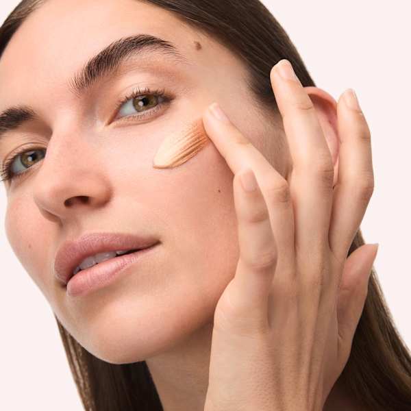 Primer Bronze Glow Grip 010 Sun Glazed CATRICE