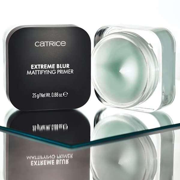 Primer Extreme Blur Mattifying Primer CATRICE