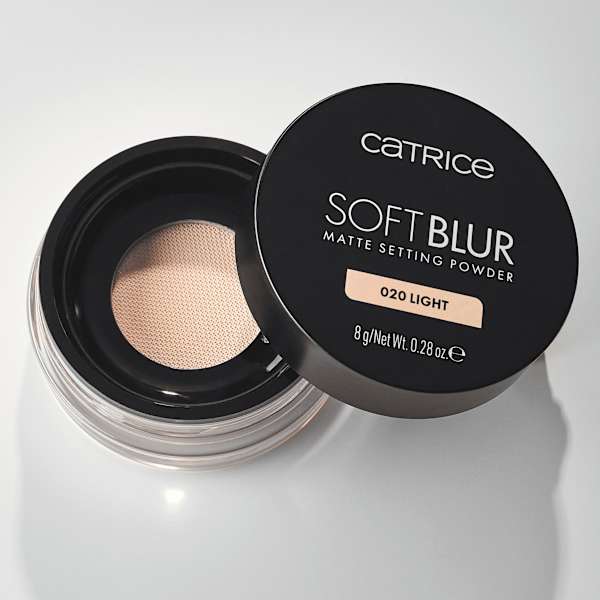Puder Soft Blur Matte Setting 020 Light CATRICE