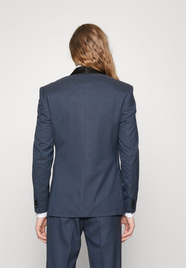 Isaac Dewhirst TUX