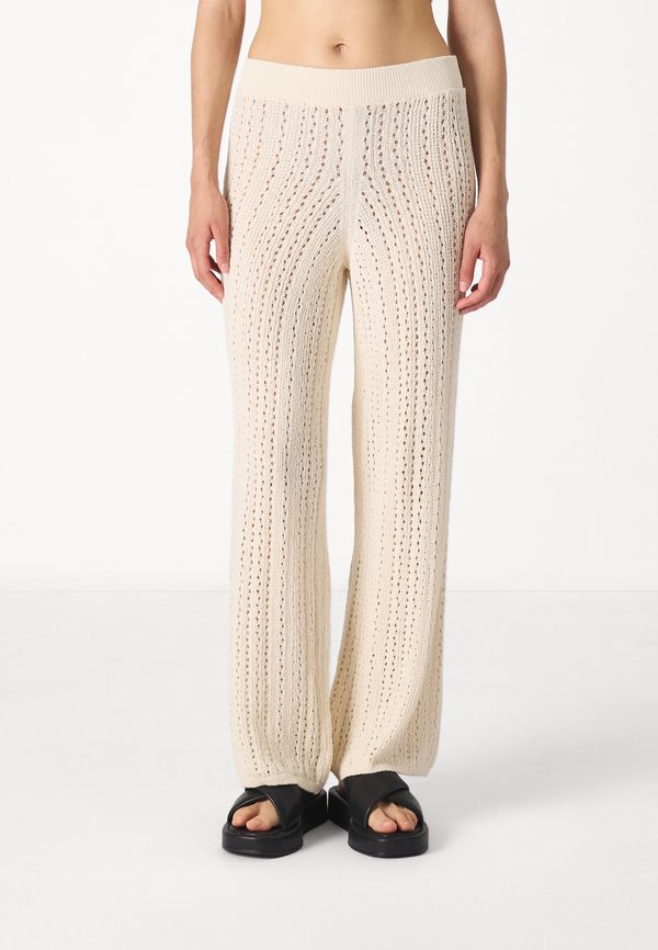 JDY JDYSUSANNAH STRAIGHT LEGGED PANTS
