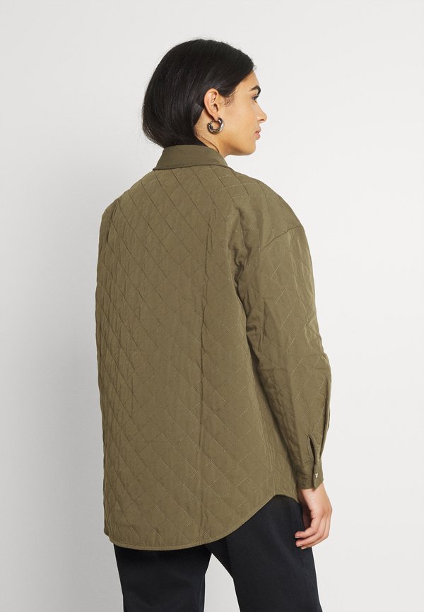 NA-KD QUILTED OVERSIZED OVERSHIRT